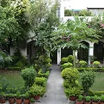 Nawab Ki Deohri - Varanasi 1 Km Kashi Vishwanath Temple